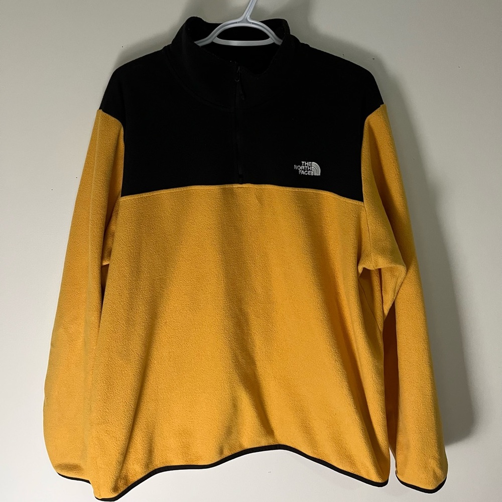 North face quarter zip